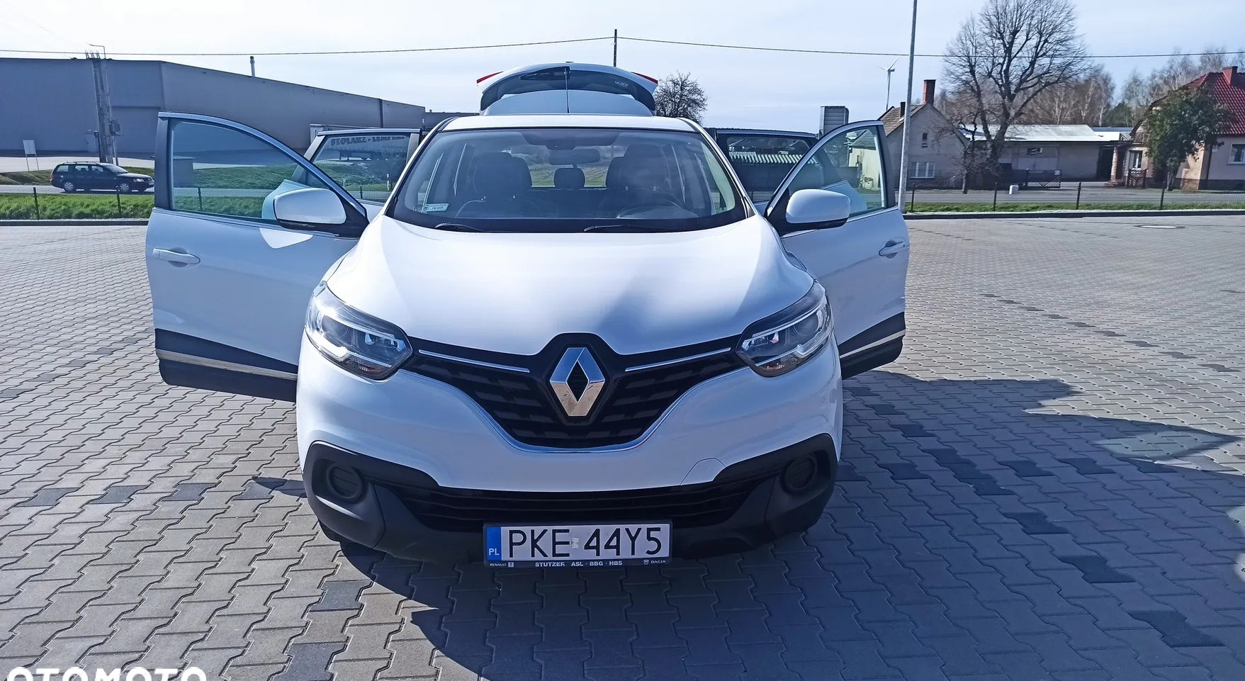 Renault Kadjar cena 48900 przebieg: 77900, rok produkcji 2016 z Kępno małe 596